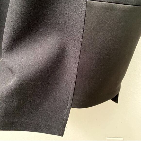 Kendall + Kylie Black Cut Out Women's Blac… - Picture 5 of 8